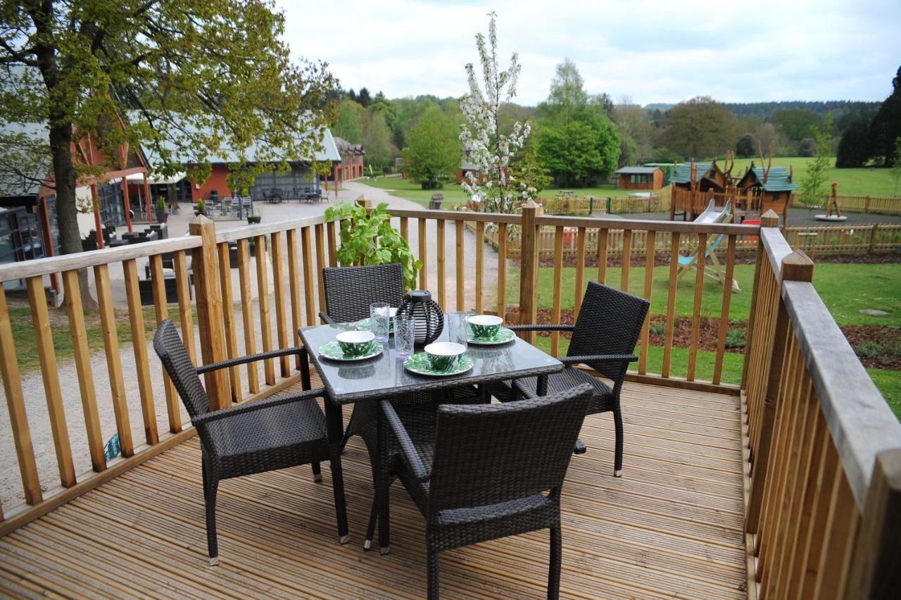 Whitemead Forest Park Hotel Лидни Екстериор снимка