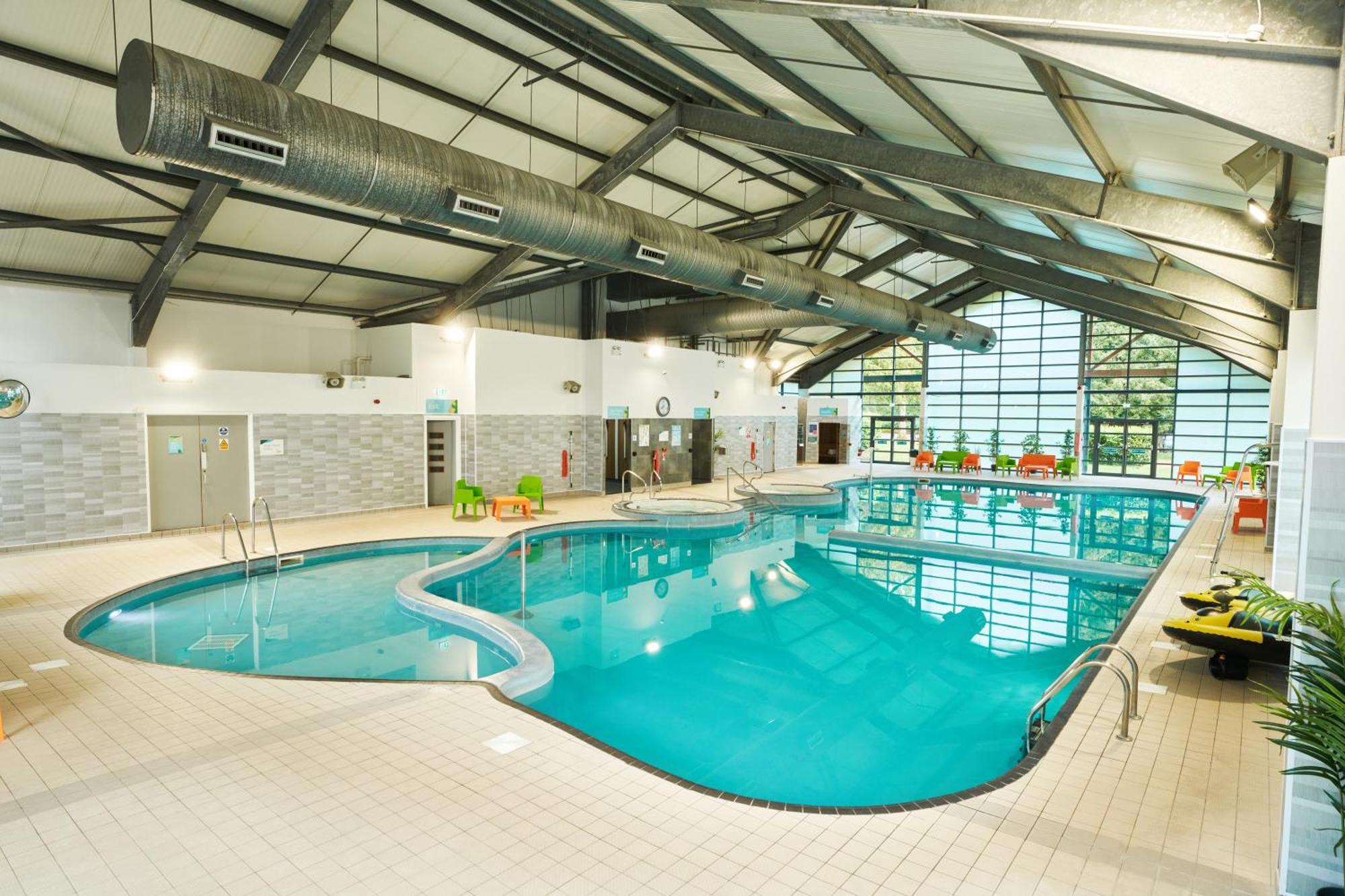 Whitemead Forest Park Hotel Лидни Екстериор снимка